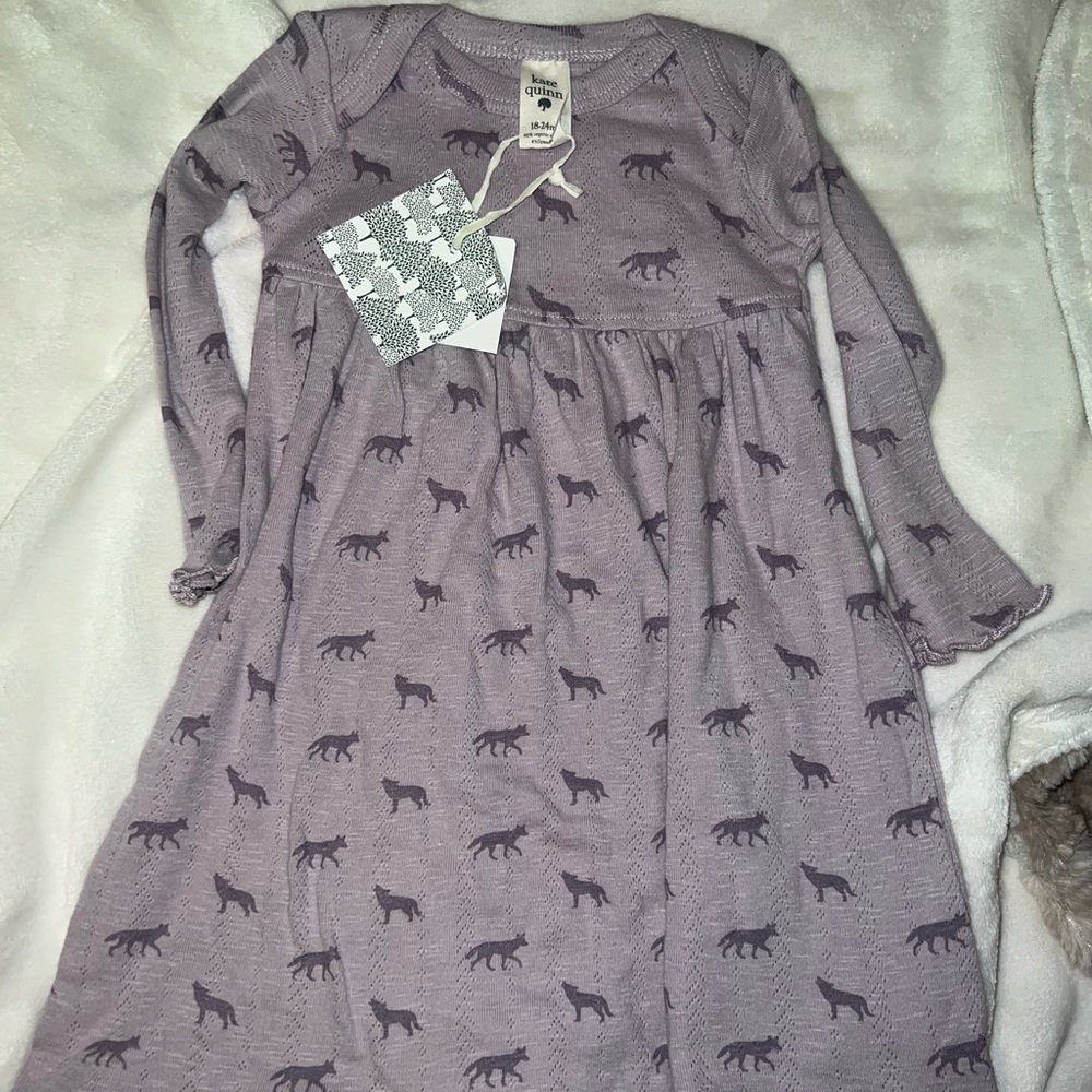 Kate Quinn dress